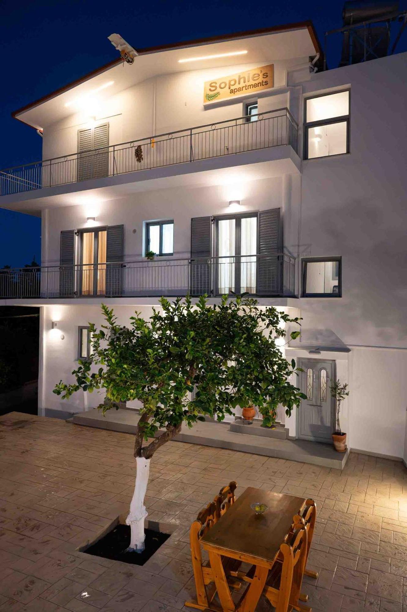 Sophie'S Apartments 3&4 Poros Town Extérieur photo